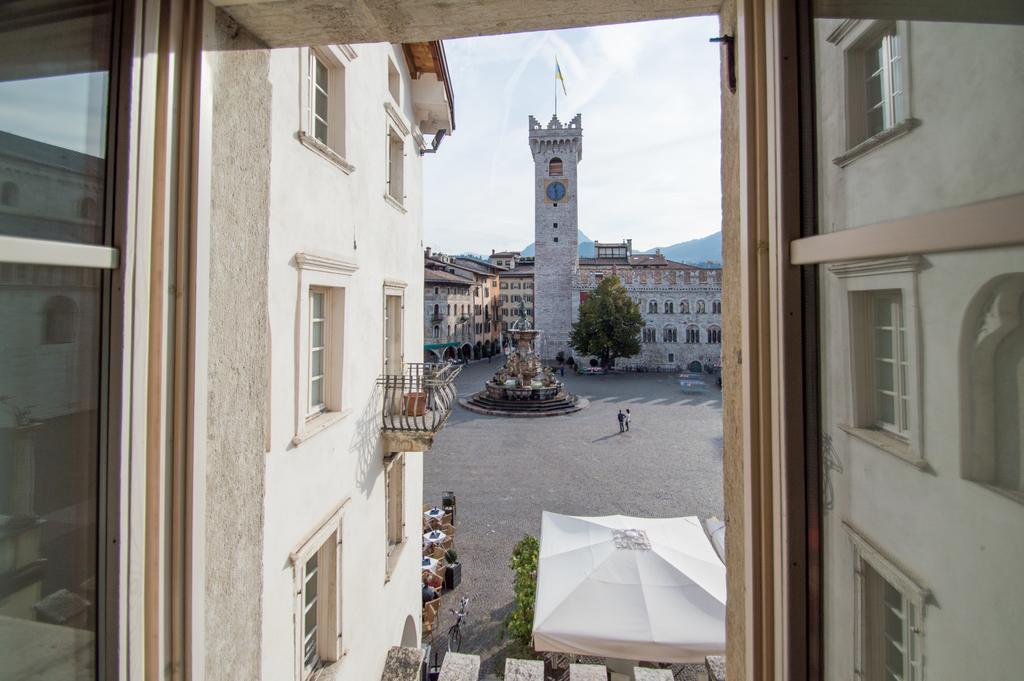 Scrigno Del Duomo Hotel Trento Exterior foto