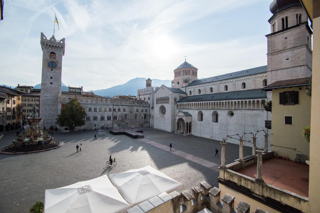 Scrigno Del Duomo Hotel Trento Exterior foto